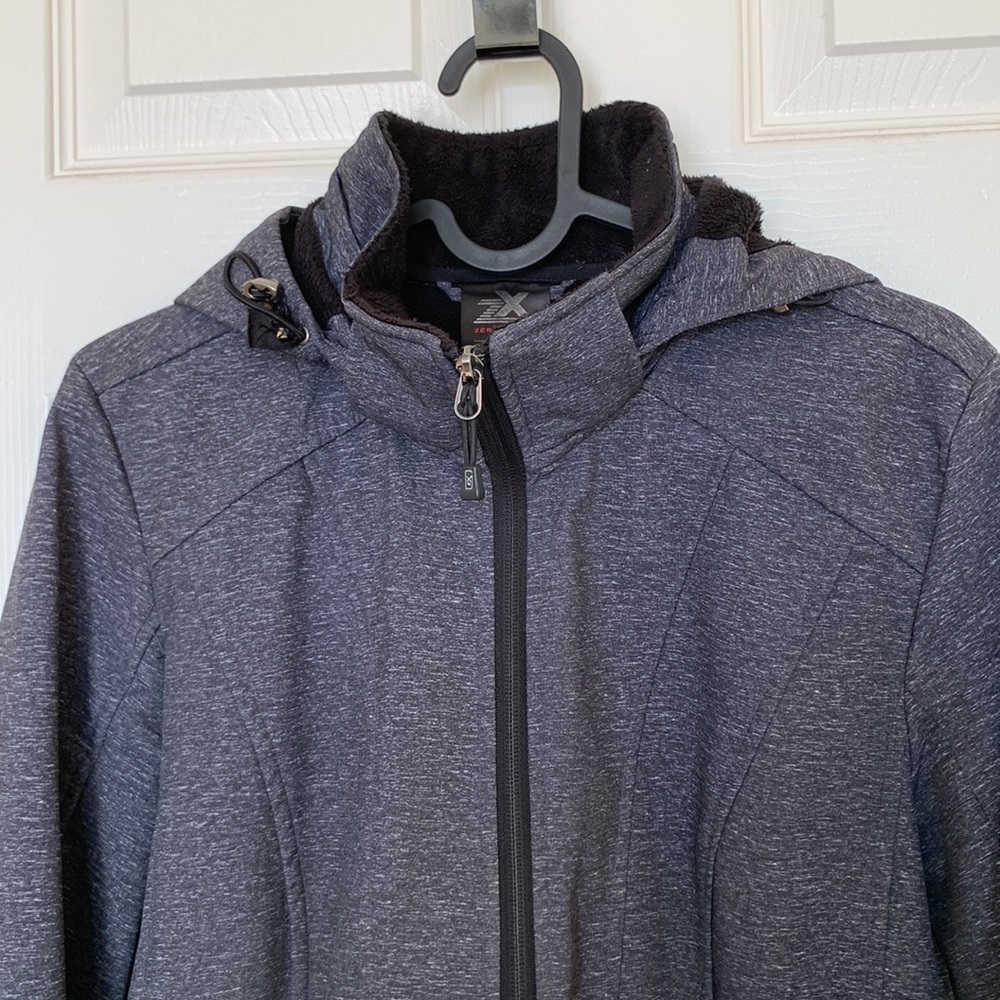 Jacket-lightweight - Picture 3 of 8